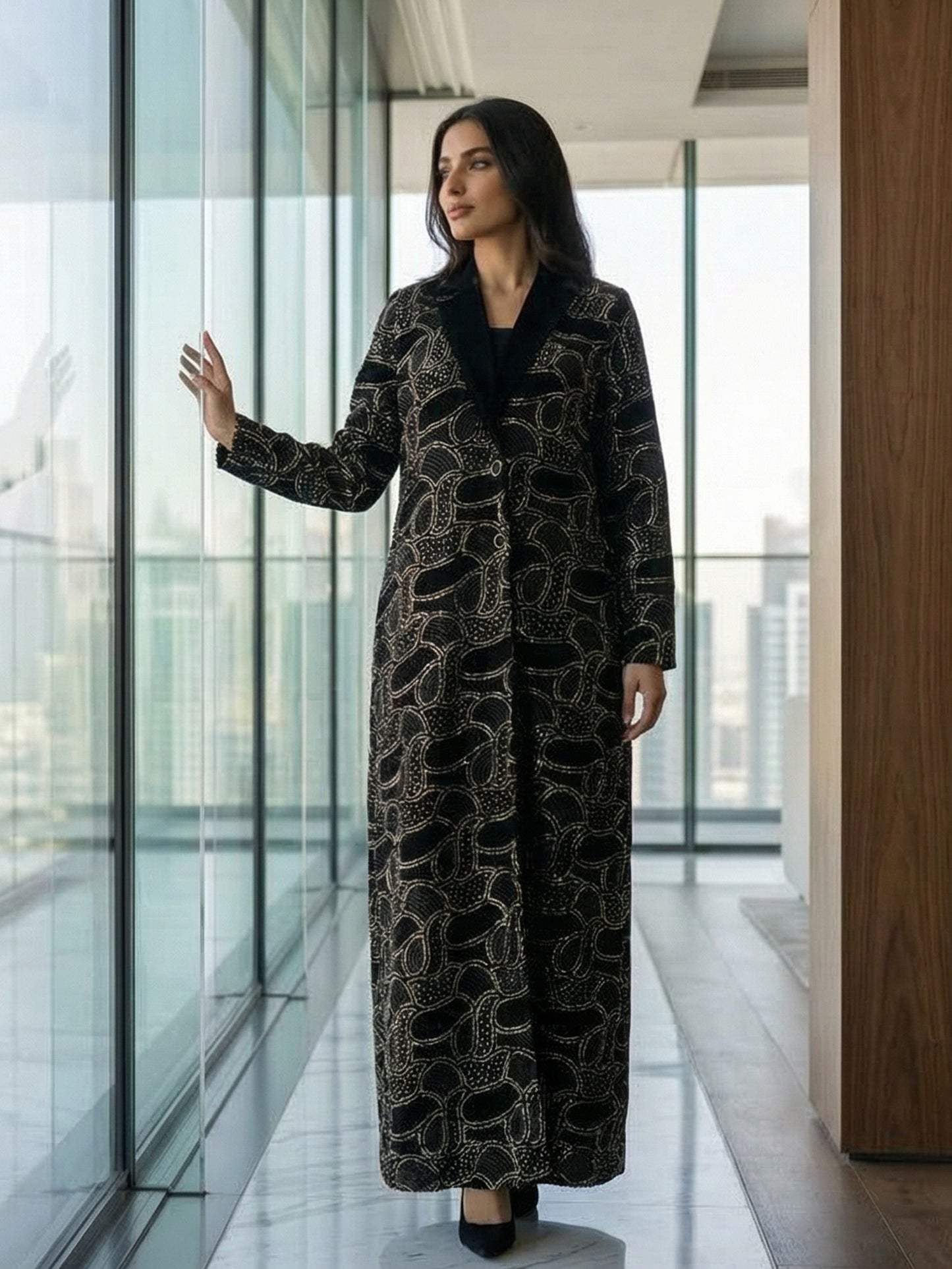 Golden Lines Abaya