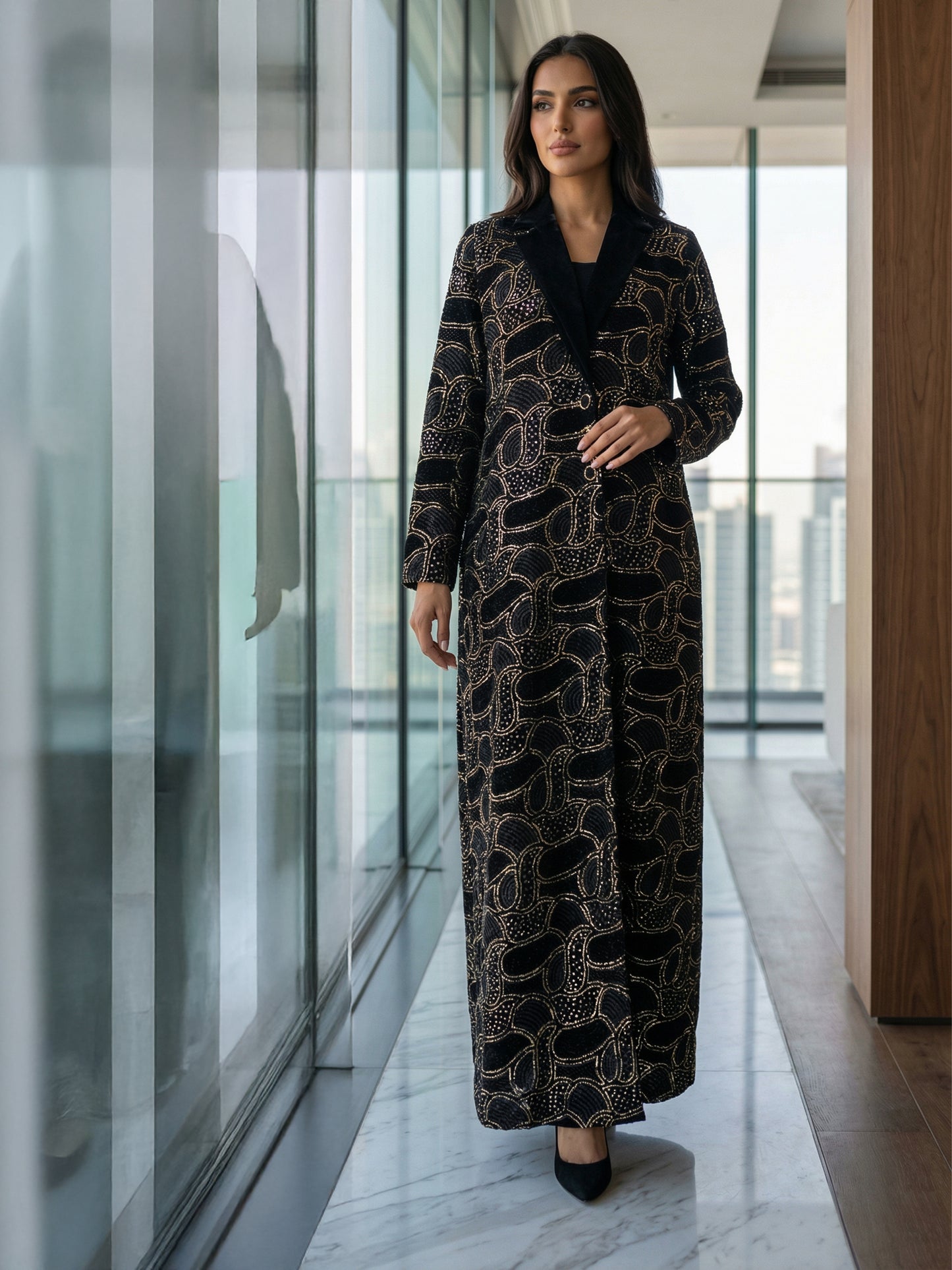 Golden Lines Abaya