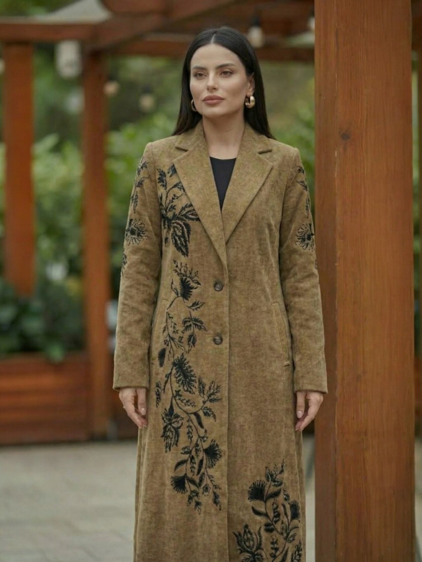 Handcrafted Shakka Abaya