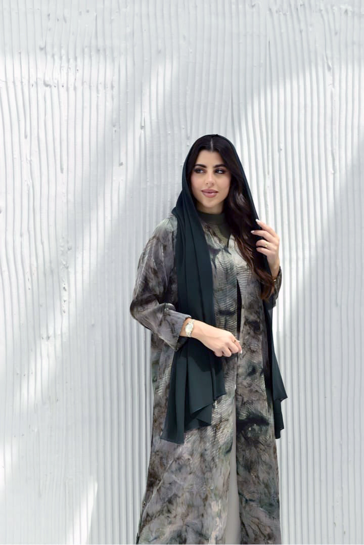 Gradient Abaya
